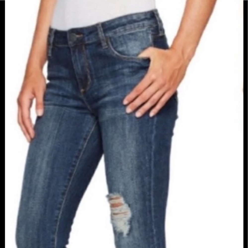 KUT from the Kloth Straight Leg Distressed Jeans size 6
